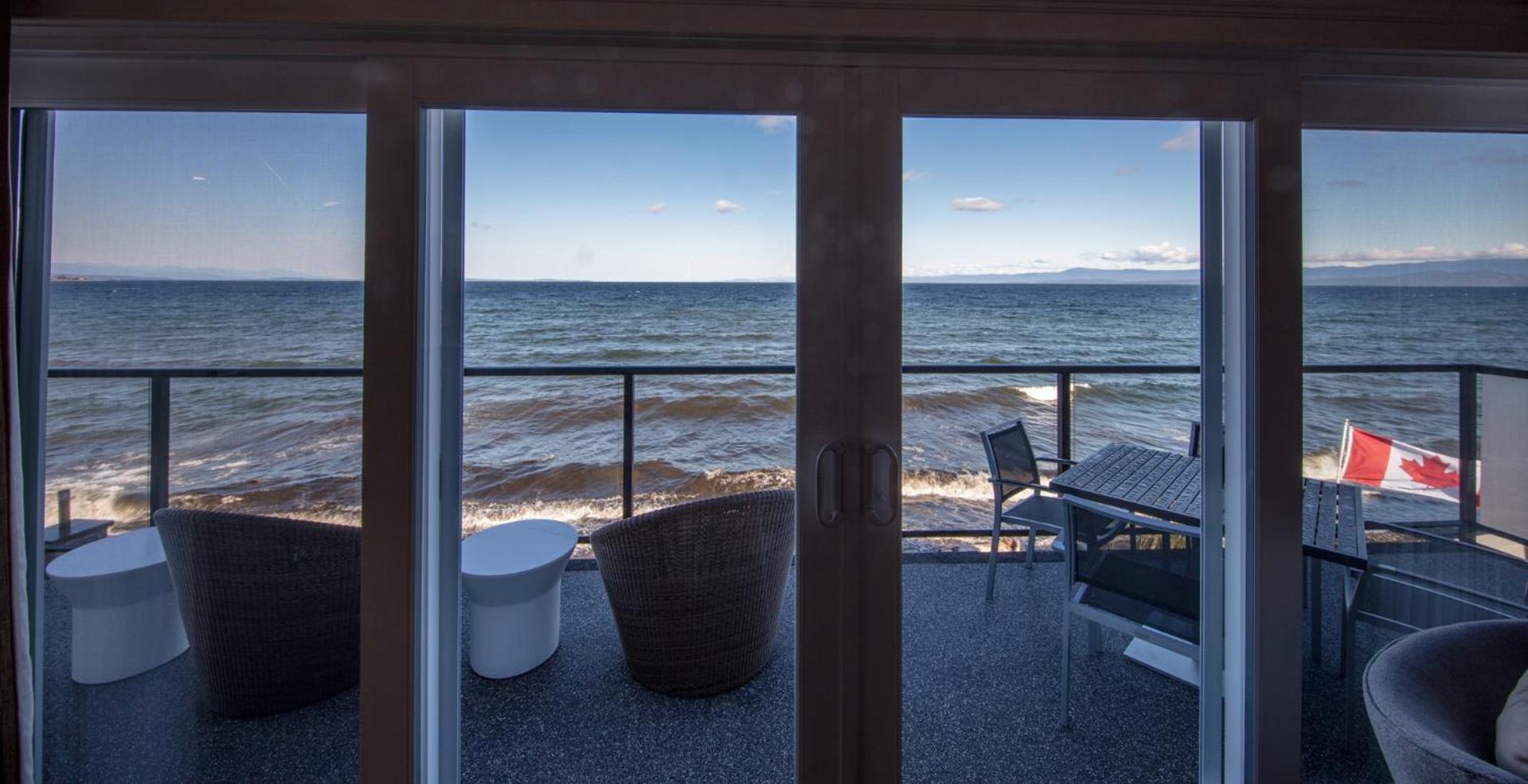 Qualicum Beach Ocean Suites Eksteriør bilde