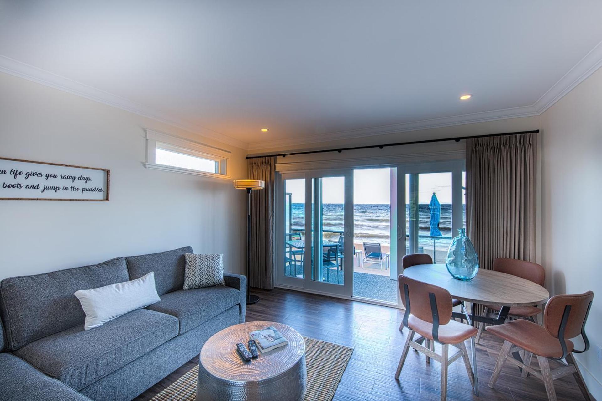 Qualicum Beach Ocean Suites Eksteriør bilde