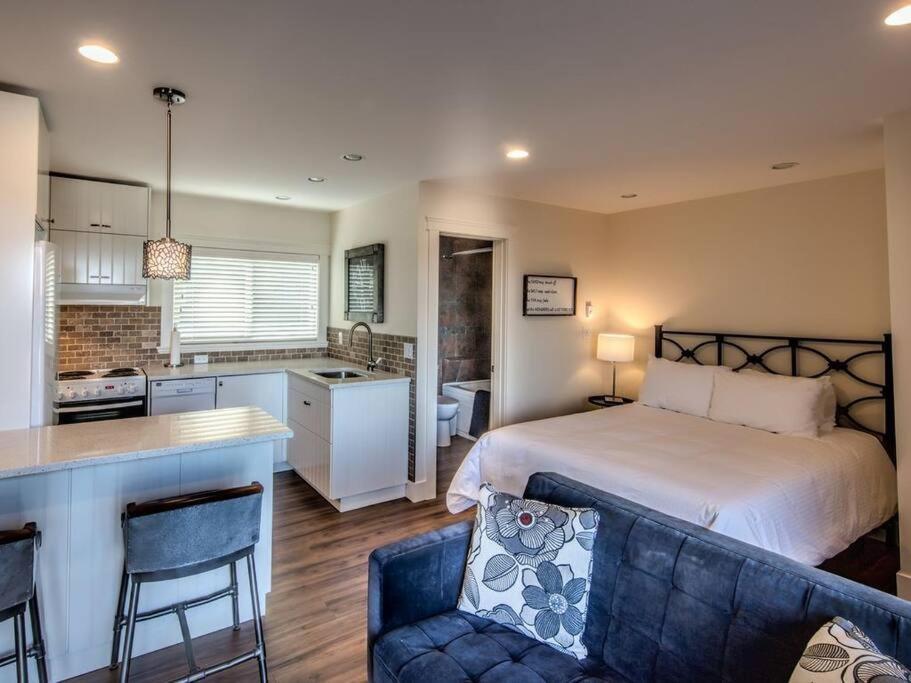 Qualicum Beach Ocean Suites Eksteriør bilde