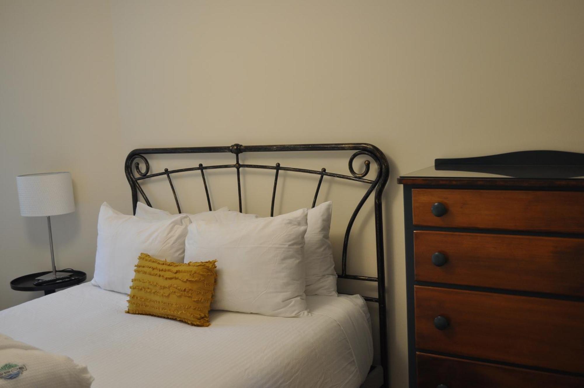 Qualicum Beach Ocean Suites Eksteriør bilde